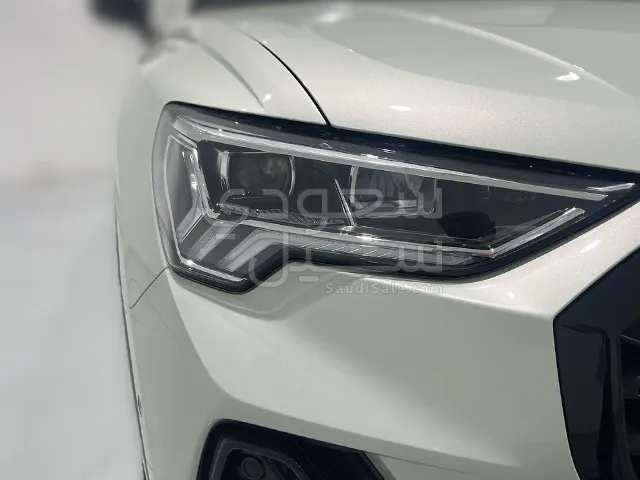 2024 Audi Q3 S Line