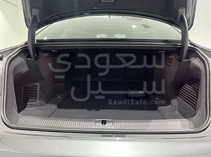 2024 Audi A8 50 TEFI