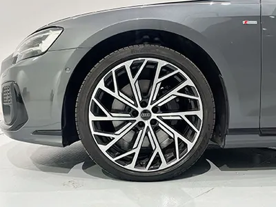 2024 Audi A8 50 TEFI