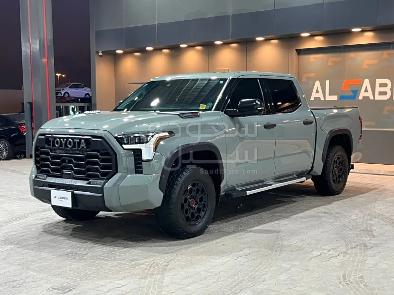 2022 تويوتا تندرا تي ار دي برو