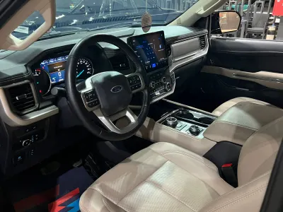 2023 فورد اكسبيديشن اكس ال تي