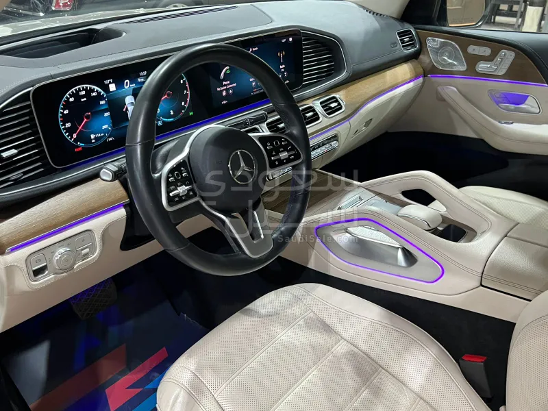 2021 مرسيدس - بنز جي إل إي 350