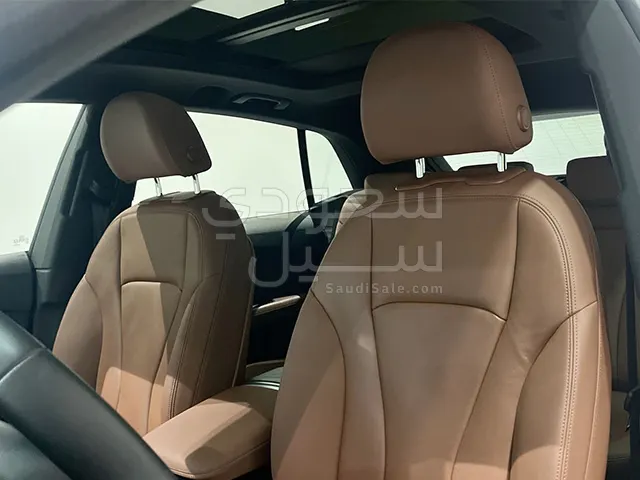 2024 Audi Q8