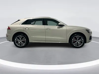 2024 Audi Q8