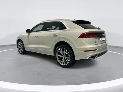2024 Audi Q8