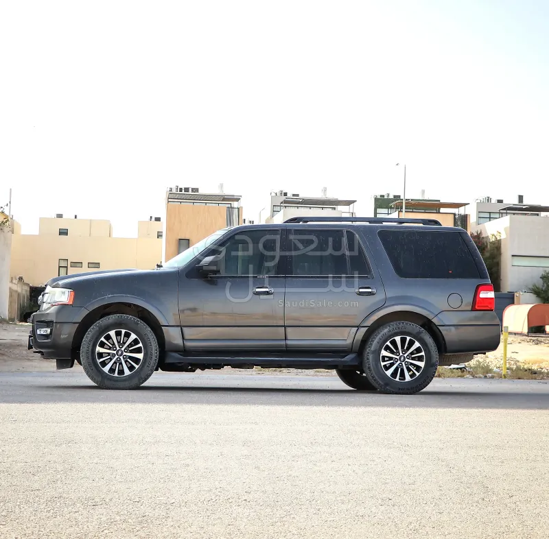2017 Ford Expedition XLT
