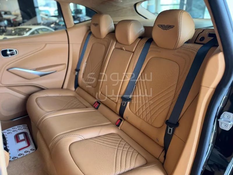 2021 Aston Martin DB X