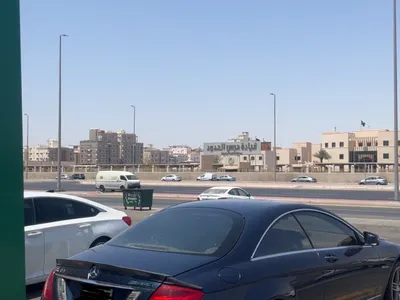 2011 مرسيدس - بنز سي إل 63 أي إم جي