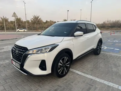 2023 Nissan Kicks SL