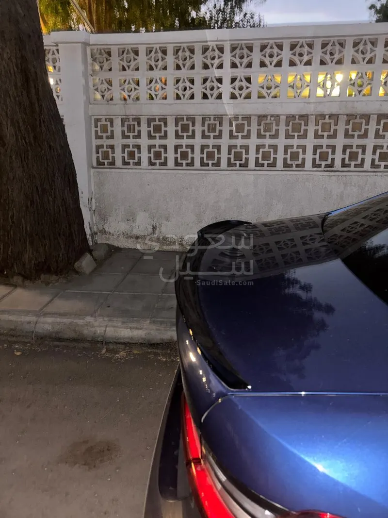 2022 بي ام دبليو الفئة الثالثة 330 أي