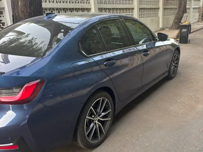 2022 بي ام دبليو الفئة الثالثة 330 أي