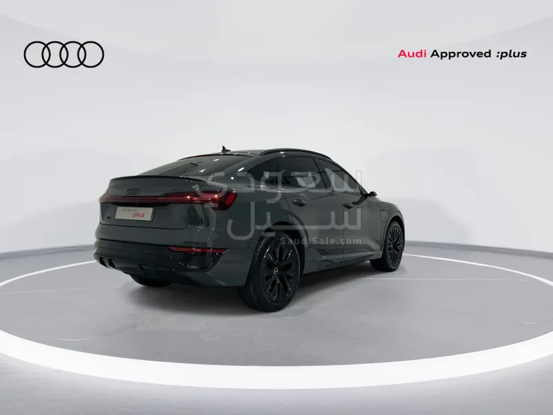 2024 Audi e-tron Sportback S line 55 quattro
