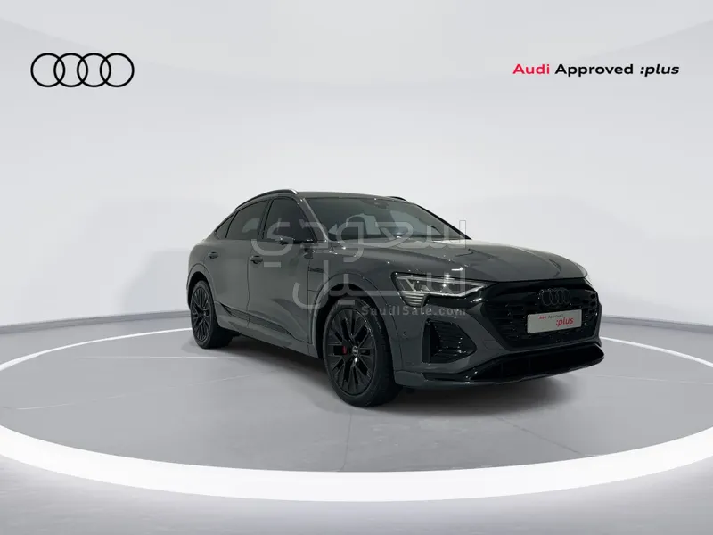 2024 Audi e-tron Sportback S line 55 quattro