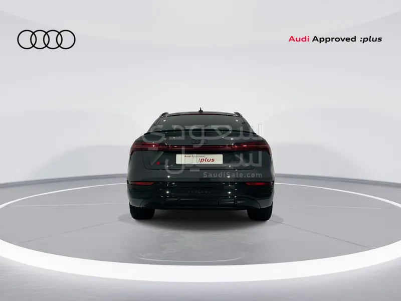 2024 Audi e-tron Sportback S line 55 quattro