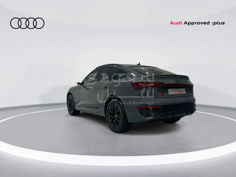 2024 Audi e-tron Sportback S line 55 quattro