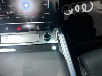 2024 Audi e-tron Sportback S line 55 quattro