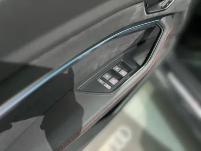 2024 Audi e-tron Sportback S line 55 quattro