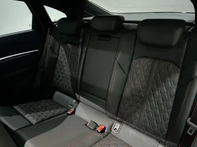 2024 Audi e-tron Sportback S line 55 quattro