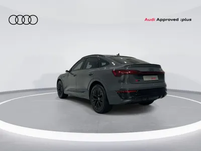 2024 Audi e-tron Sportback S line 55 quattro
