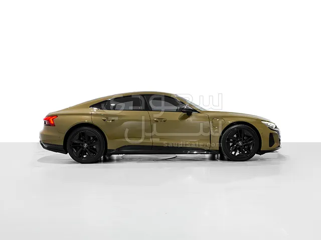 2023 Audi e-tron GT quattro