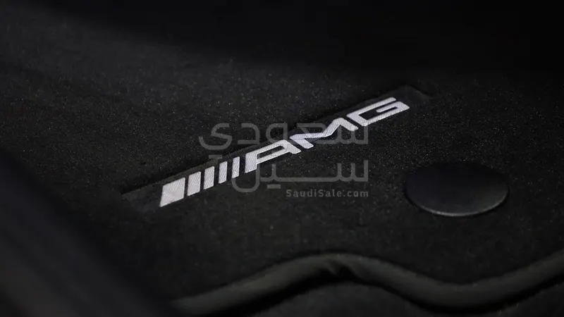 2025 مرسيدس - بنز سي 200 أي إم جي