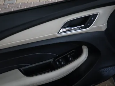 2023 MG MG 5