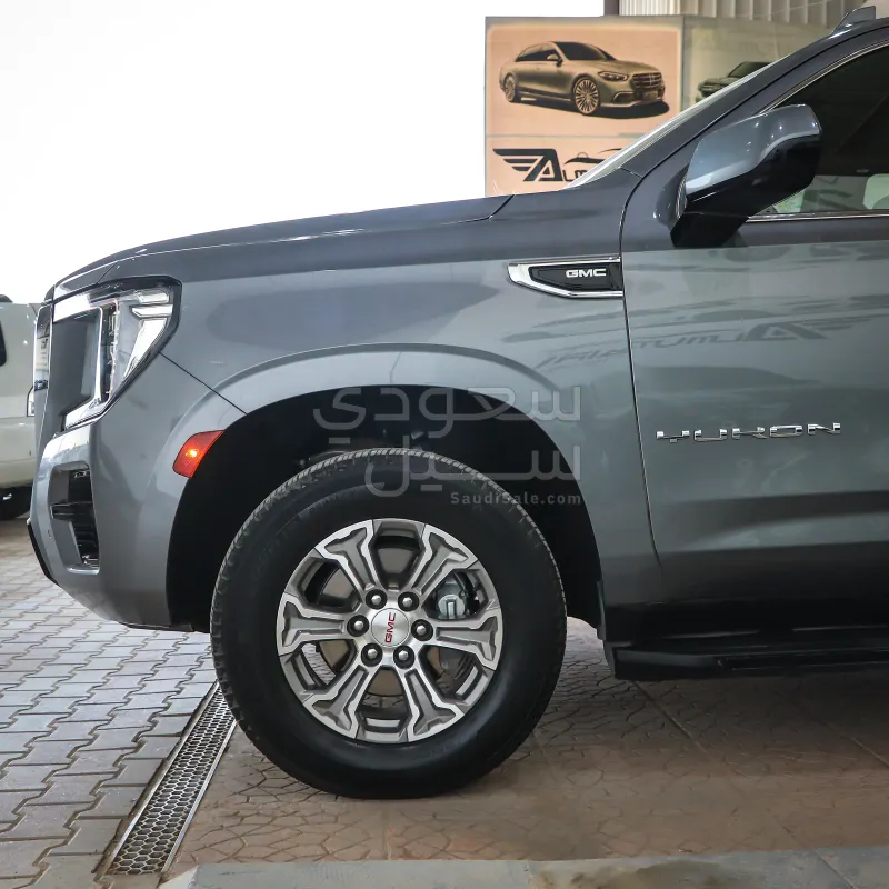 2021 GMC Yukon SLE