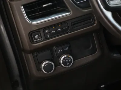 2021 GMC Yukon SLE