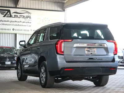 2021 GMC Yukon SLE