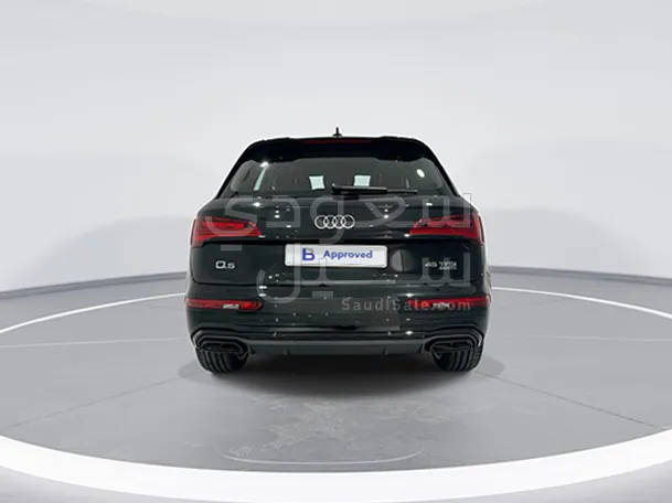 2024 Audi Q5 S Line