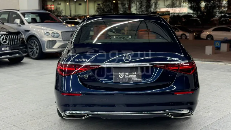 2022 Mercedes-Benz S 580
