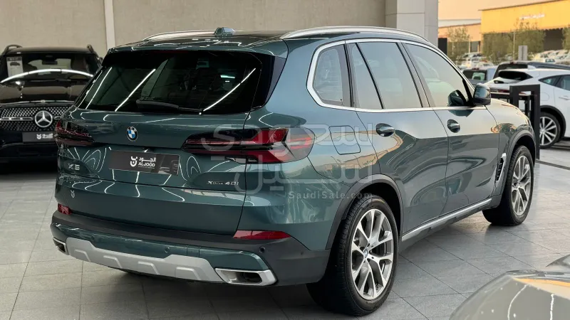 2024 BMW X Series 5