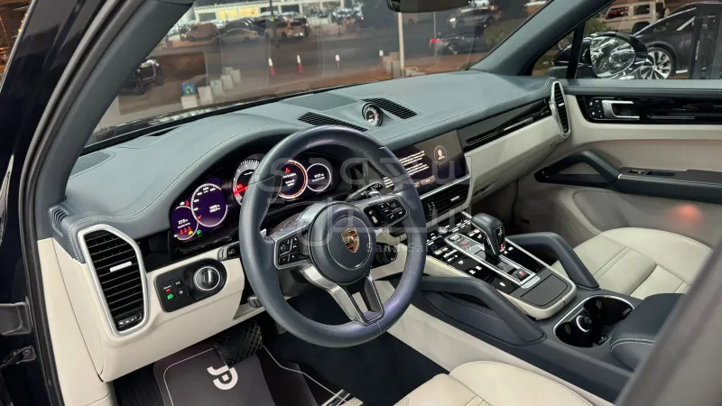2023 Porsche Cayenne