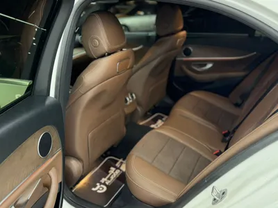 2021 Mercedes-Benz E 200
