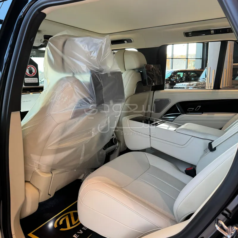 2025 Land Rover Range Rover Autobiography