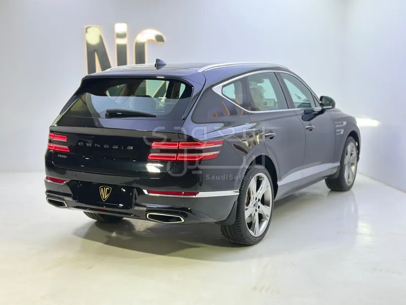 2023 Genesis GV 80