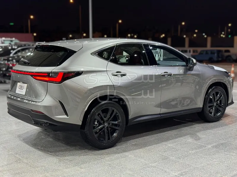 2025 Lexus NX 350