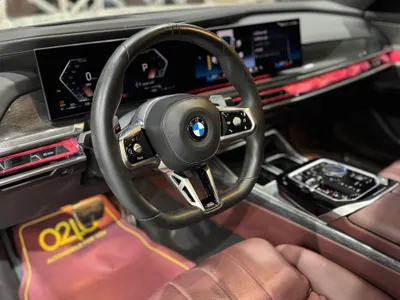 2023 BMW 7 Series 740i