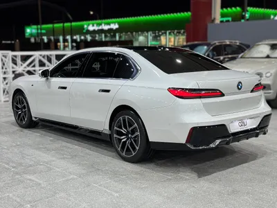 2023 BMW 7 Series 740i