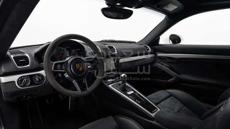 2016 Porsche Cayman GT4