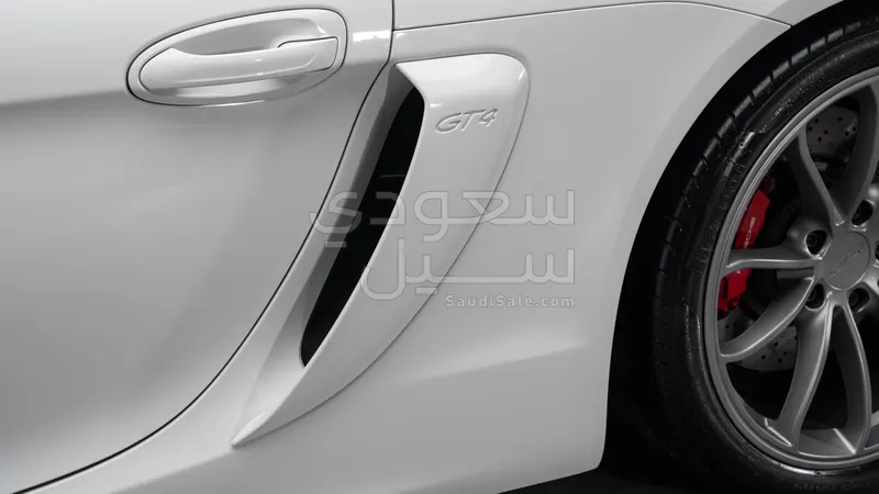 2016 Porsche Cayman GT4