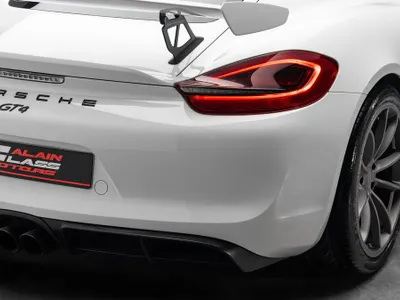 2016 Porsche Cayman GT4