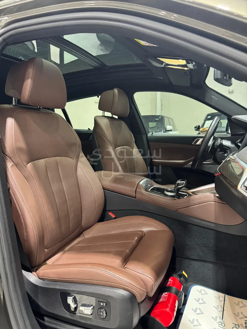 2023 BMW X Series 6 M Kit