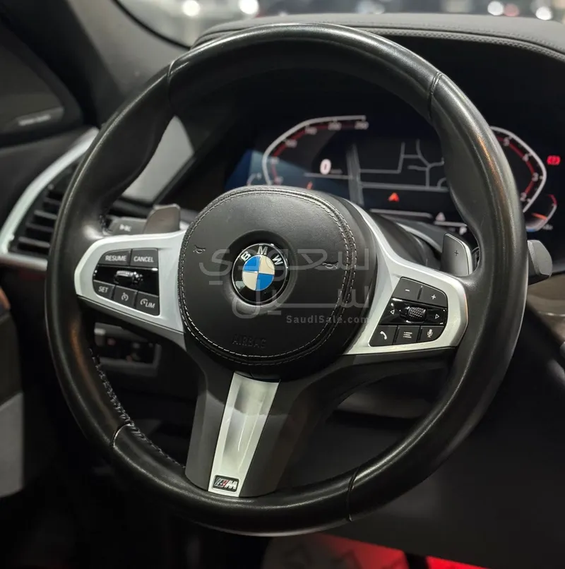 2023 BMW X Series 6 M Kit