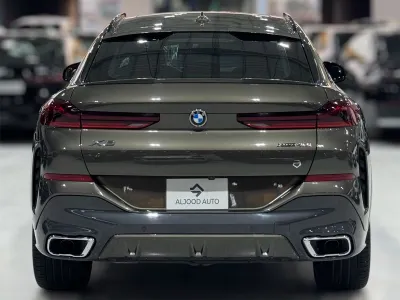 2023 BMW X Series 6 M Kit