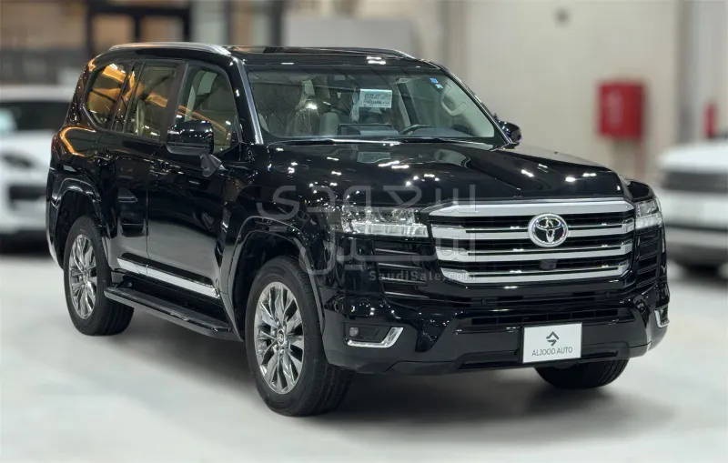 2024 Toyota Land Cruiser GXR 4