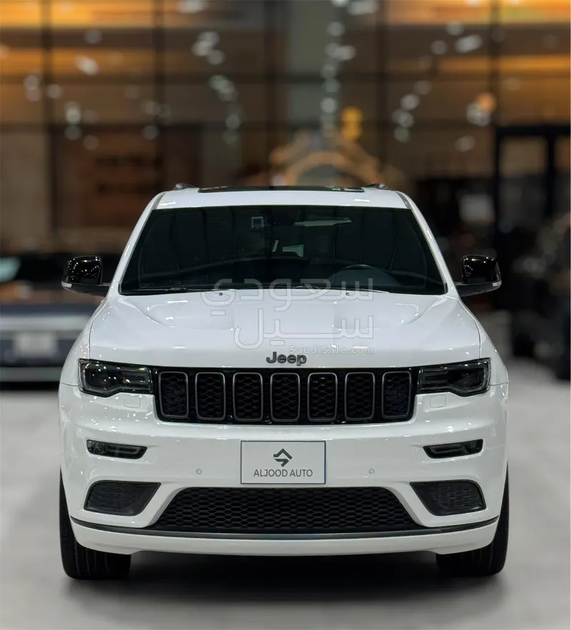 2020 Jeep Grand Cherokee