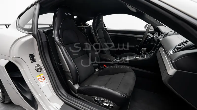 2021 بورش كايمان جي تي 4