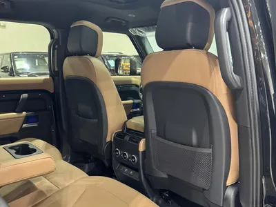 2025 Land Rover Defender X dynamic
