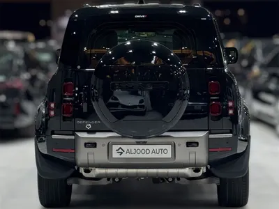 2025 Land Rover Defender X dynamic